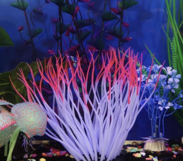 ตกแต่งตู้ปลา Luminous ปะการังประดิษฐ์เรืองแสงใน Dark Leaf Submarine Cora Fish Tank Decor